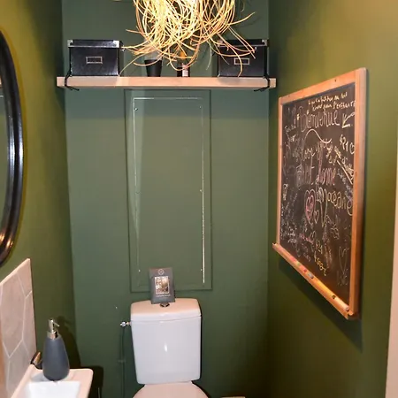 Superbe T2 Avec Parking, 10min Du Centre De Apartment